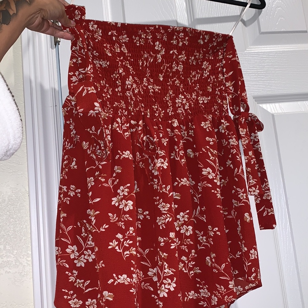 SHEIN Lovely floral red romper!NEW never worn❤️‍🔥
